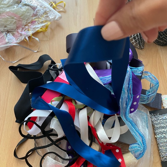⭐️Assorted Ribbon/Lace!⭐️ - Picture 5 of 12